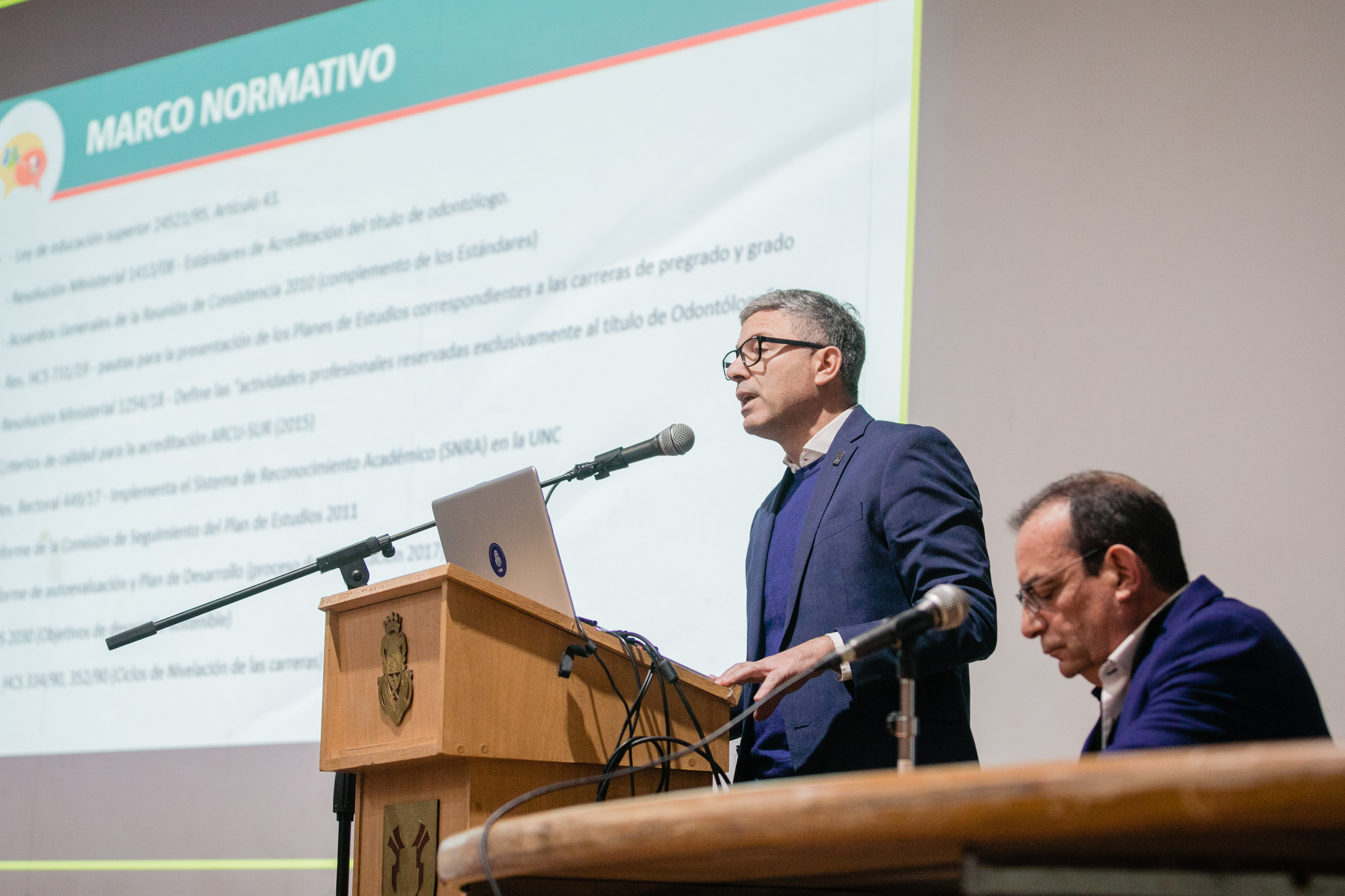 Reunión Interclaustro Plan de Estudios:  Presentación de avances
